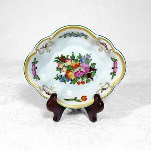 Williamsburg Mottahedeh Duke of Gloucester Relish Dish